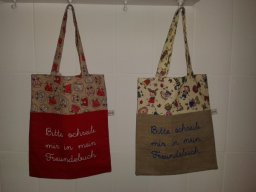 2 - Freundebuchtaschen in verschiedenen Ausführungen