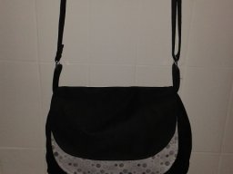 Tasche mit Wendeklappe schwarz, grau